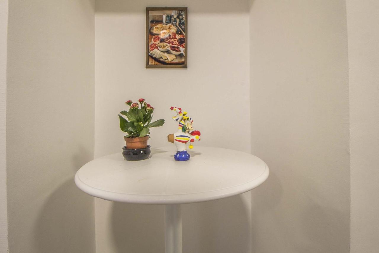 Le Dimore In Centro Con Parcheggio E Self Check-In Matera Bagian luar foto