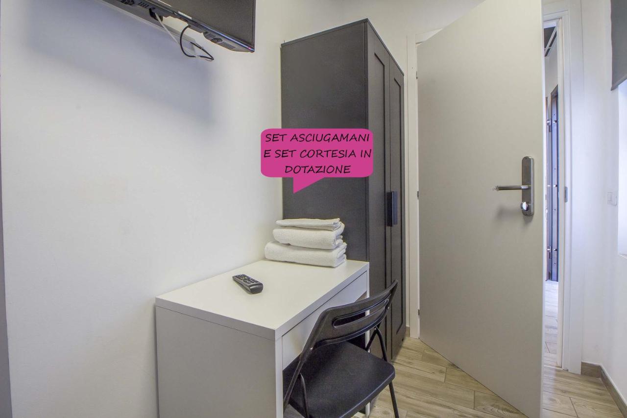 Le Dimore In Centro Con Parcheggio E Self Check-In Matera Bagian luar foto