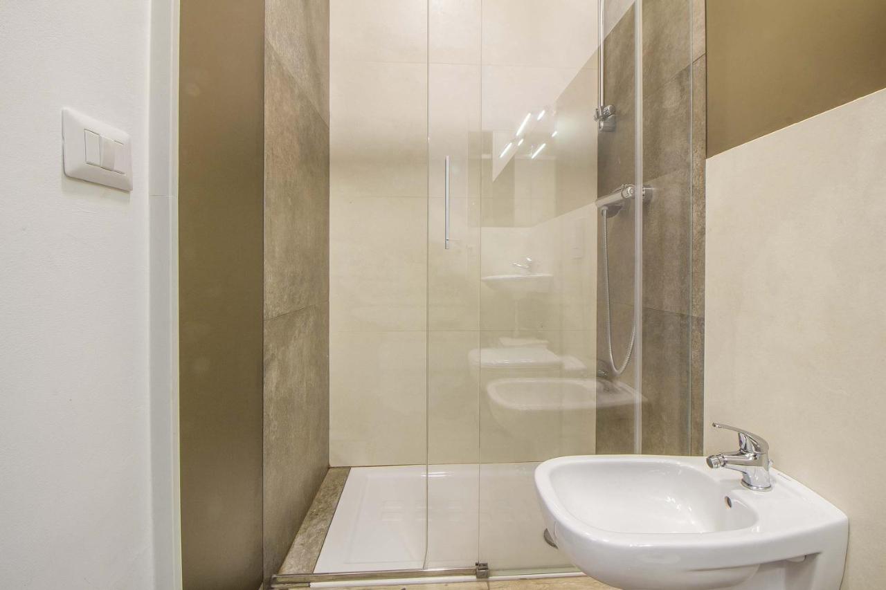 Le Dimore In Centro Con Parcheggio E Self Check-In Matera Bagian luar foto