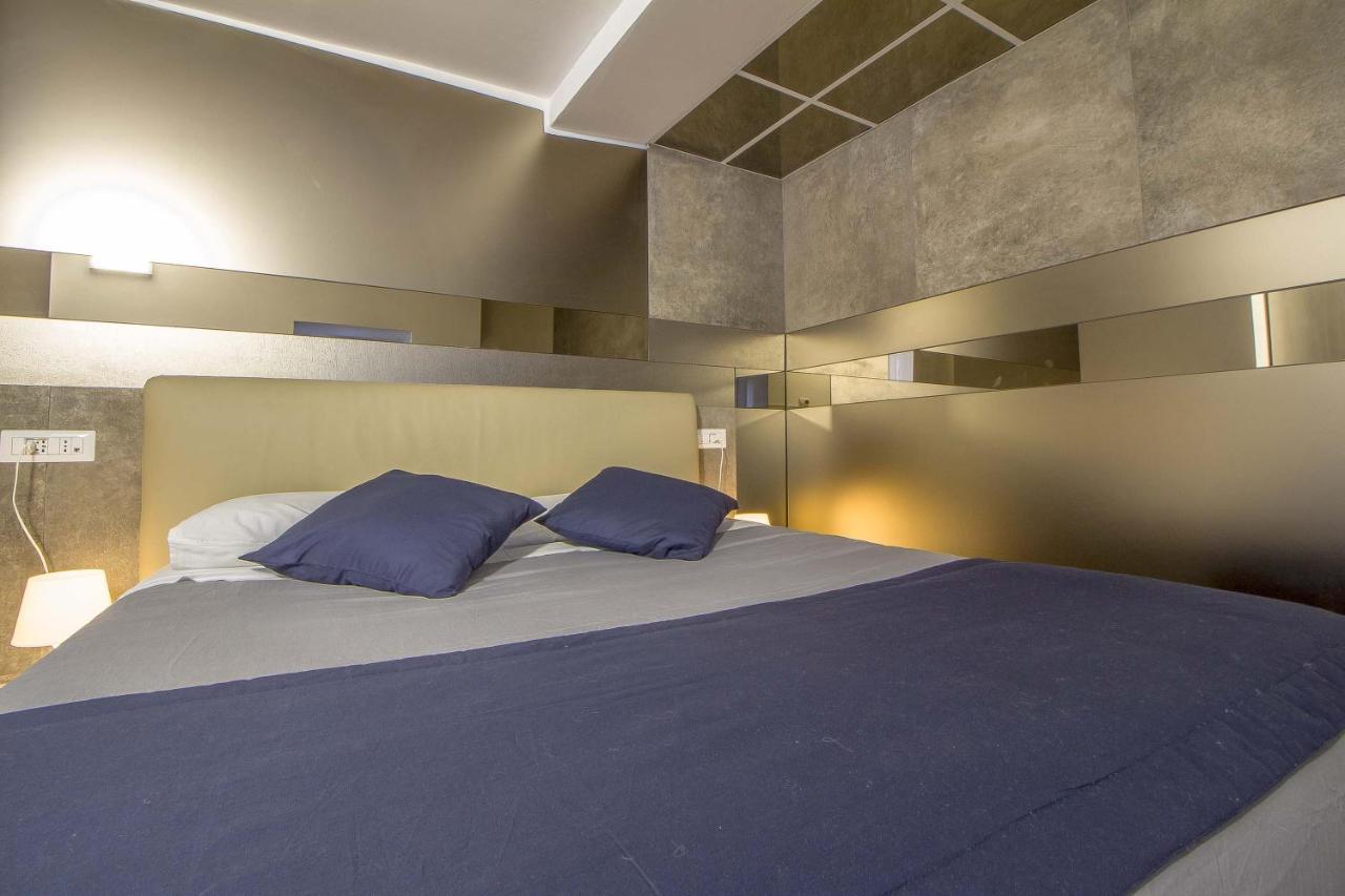 Le Dimore In Centro Con Parcheggio E Self Check-In Matera Bagian luar foto